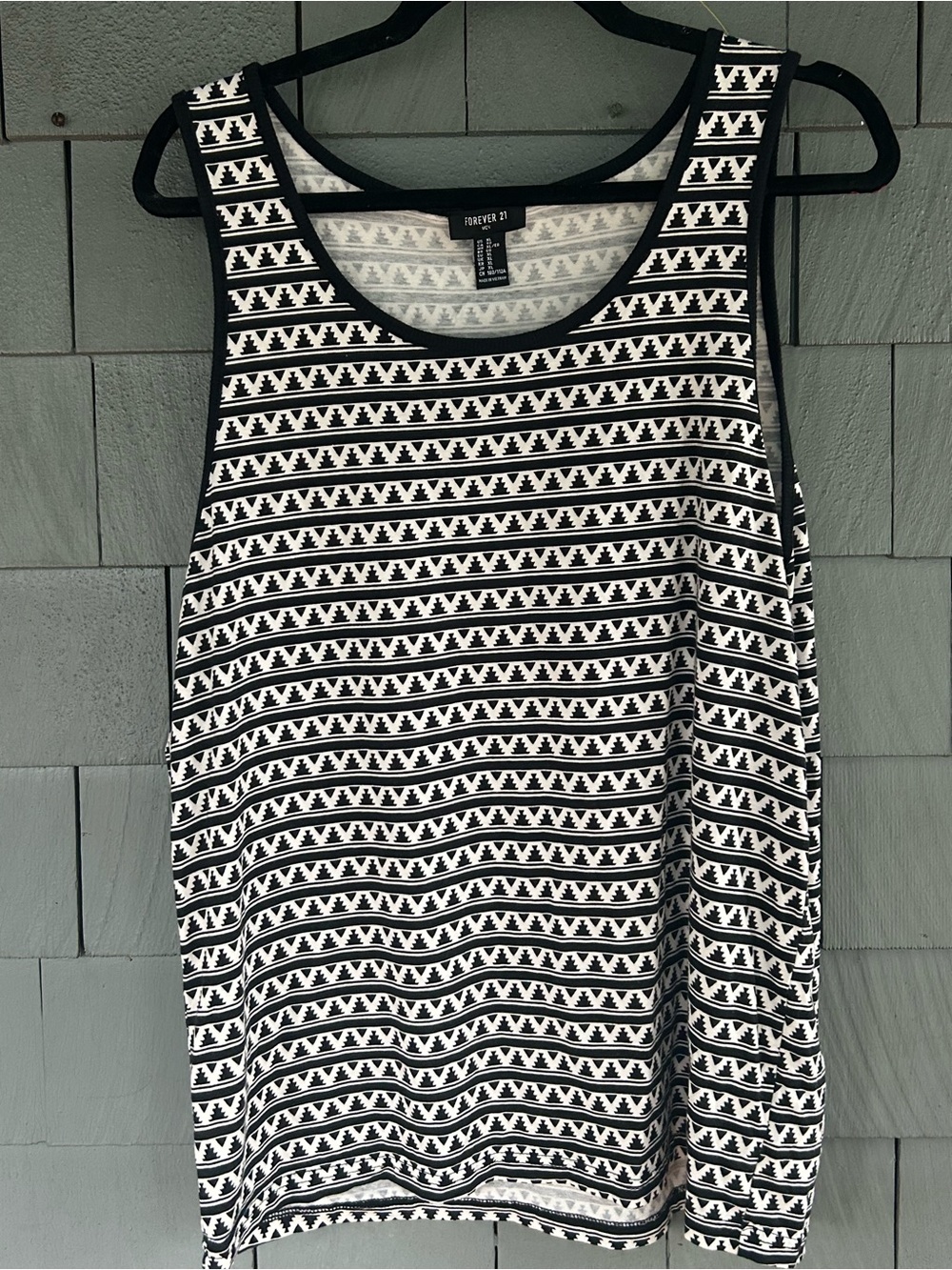Forever 21 Black and White Geo-Stripe Tank